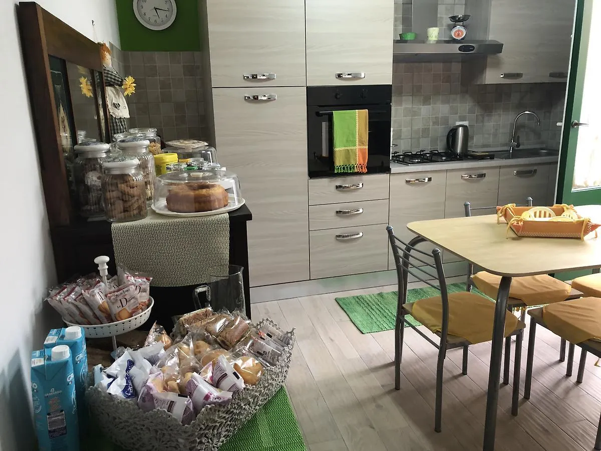 Hotel Etna Vintage Linguaglossa 0*,  Italien